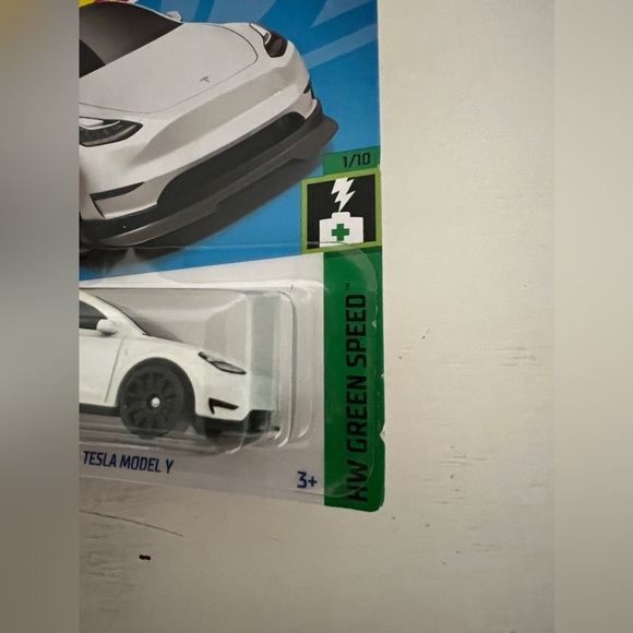 Hot Wheels HW Green Speed 1/10 White Tesla Model Y Scale 1:64 NEW 2023 - Picture 5 of 7